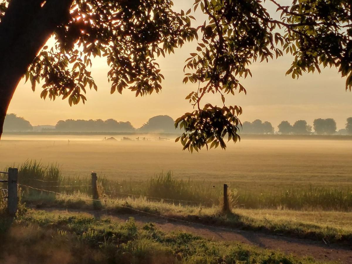De Mast Bij Fort Vechten On The Countryside & Close To Utrecht 버닉 외부 사진